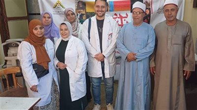 جامعة بنها تنظم قافلة طبية متخصصة في أمراض العيون بقرية كفر الحصة