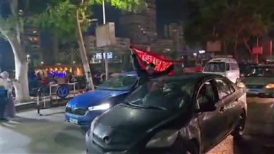 مسيرة بالسيارات لجماهير الأهلي في الجزيرة احتفالا بكأس السوبر (فيديو)