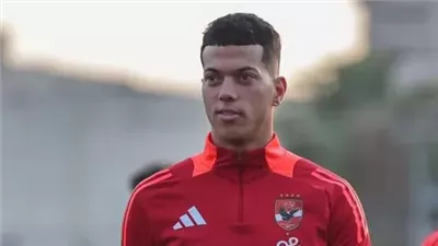 تشاجر مع كوكا وصوته ارتفع على الشناوي، تفاصيل جديدة في أزمة إمام عاشور بالأهلي