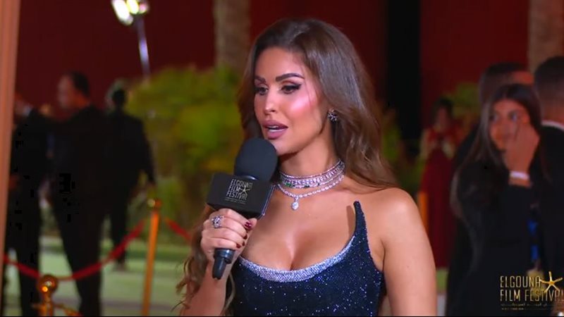الفنانة مي سليم،