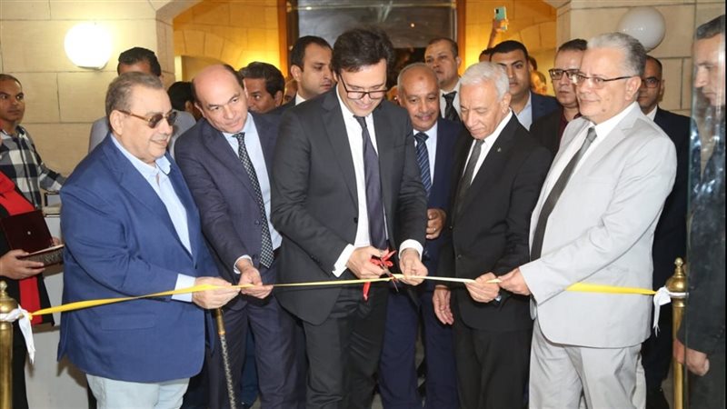 وزير الثقافة يفتتح