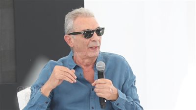 محمود حميدة: المجتمع ينظر إلى مهن الفنون باحتقار، ولكن لا غنى عنها (فيديو)