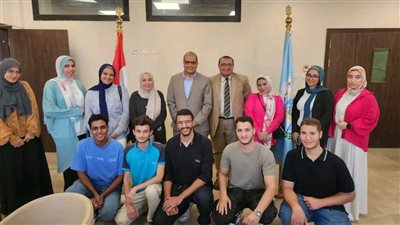 تدشين الجمعية العلمية لطلاب كلية الصيدلة بجامعة الإسماعيلية الأهلية (صور) 