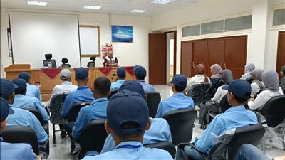 جامعة القناة تطلق سلسلة ندوات حول الحفاظ على البيئة من منظور إسلامي (صور) 