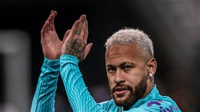 تقارير صحفية: نيمار يحضر لتدريبات باريس سان جيرمان سكران