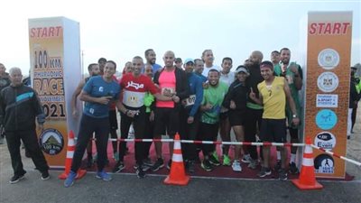 انطلاق ماراثون الفراعنة ٢١ من الفيوم بمشاركة ١٠٩ متسابقين من ٨ دول | صور