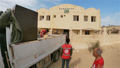 الهلال الأحمر يجهز 11 نادى أسرة بشمال سيناء