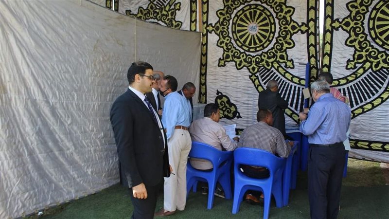 إقبال متوسط علي إنتخابات