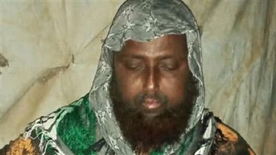 قيادي بارز في حركة الشباب الصومالية يسلم نفسه للسلطات