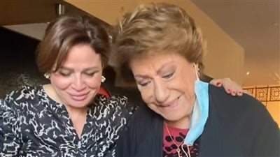  المومس الفاضلة.. مسرحية إلهام شاهين تثير الجدل.. وتحرك برلماني لرفض العمل