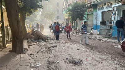 أخبار الحوادث اليوم: انهيار عقار فى روض الفرج وشهود العيان يكشفون مفاجآت.. تفاصيل تحرش سائق بـ مدربة جمباز بالقاهرة.. وسائق يستعين بخطيبته وحماته لسرقة ميكروباص