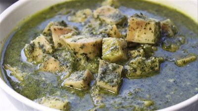 له شعبية كبيرة.. طريقة عمل القلقاس 