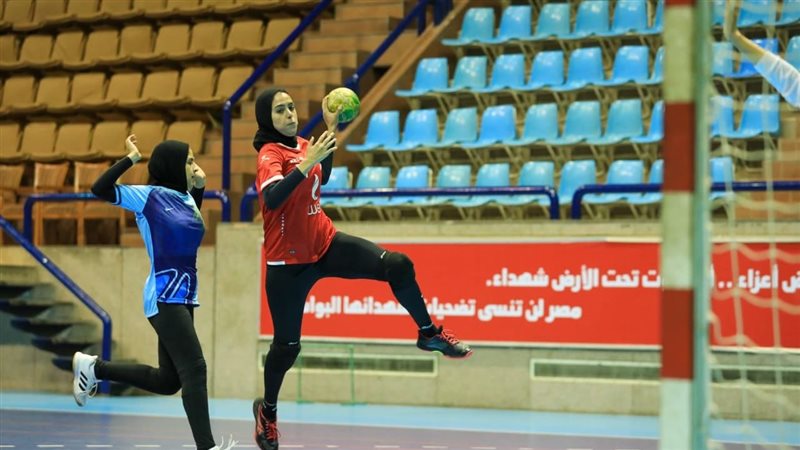 سيدات يد الأهلى أمام