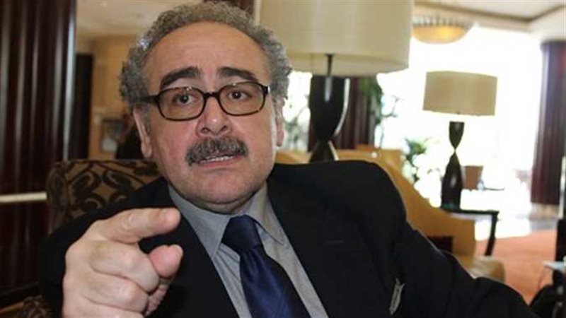 الشاعر المصري الدكتور