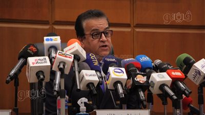 وزير التعليم العالي: مصر توصلت إلى لقاحين واعدين ضد كورونا