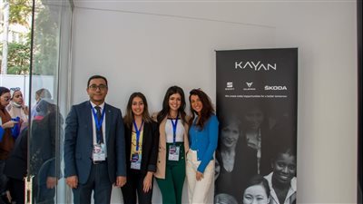 سيات تشارك في مبادرة توظيف المرأة ضمن قطاع السيارات 