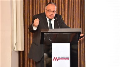 طارق طلعت: الطلب على الأسمنت تراجع لـ 46 مليون طن سنويا 