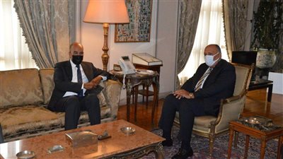 وزير الخارجية يؤكد التزام مصر الكامل بتثبيت ركائز الاستقرار في ليبيا