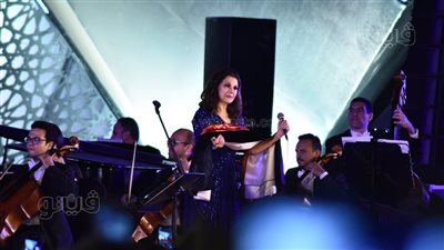 بنحبك يا مصر.. ماجدة الرومي تقدم تحية خاصة لمصر وتتألق بروائع العندليب | صور