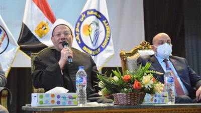 المفتي: وحدة المصريين منذ قديم الزمان.. وعلينا الانتباه لمحاولات الفتنة البائسة