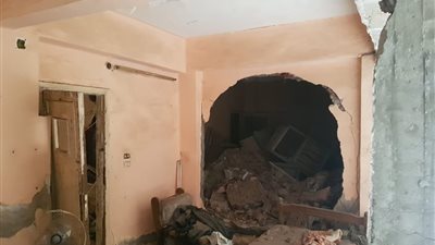 انهيار جزئي لأحد العقارات السكنية بحي المنتزه أول في الإسكندرية