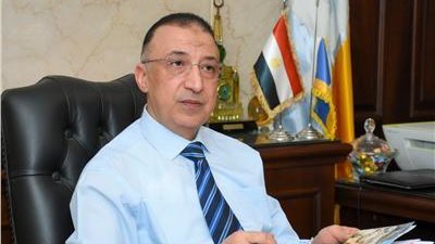 الشريف: منع دخول الموظفين مبنى المحافظة إلا بعد تلقي لقاح كورونا