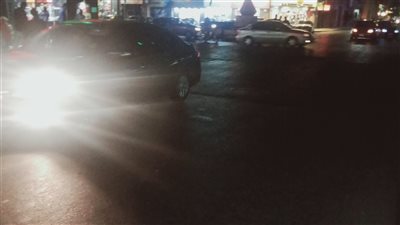 هطول أمطار خفيفة على شوارع الإسكندرية