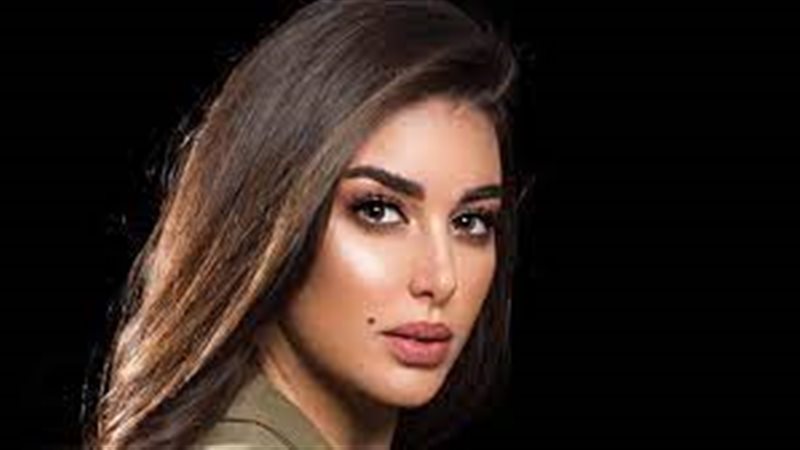 الفنانة ياسمين صبري