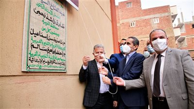 محافظ الغربية يفتتح 3 مدارس ومحطة للصرف الصحي بطنطا وكفر الزيات