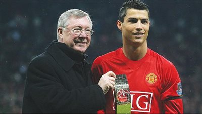 بالأرقام.. كريستيانو رونالدو ورفاقه يستنزفون خزائن مانشستر يونايتد