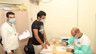 تطعيم كورونا شرط.. انطلاق ماراثون انتخابات الاتحادات الطلابية بجامعة عين شمس| صور