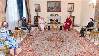  قرينة السيسي: بحثت مع دوقة كورنوال جهود تمكين المرأة وتوفير حياة كريمة لكل المصريين