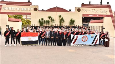 طلاب من أجل مصر يفتتحون ماراثون الانتخابات الطلابية بجامعة السادات| صور