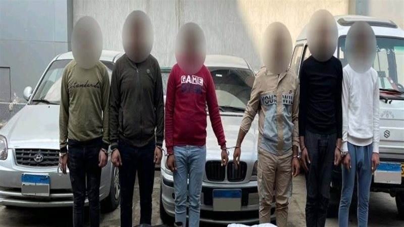 المتهمين 