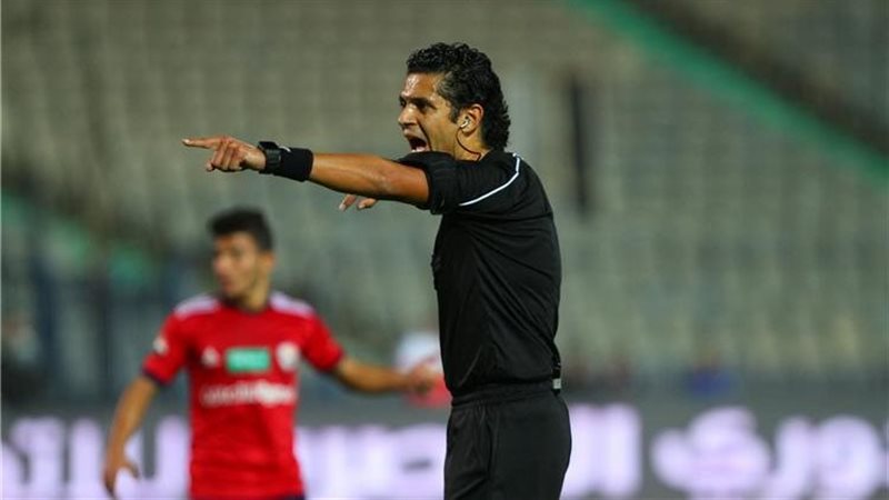 الحكم أحمد الغندور
