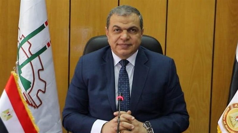 وزير القوى العاملة