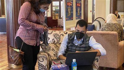 الصحة ترسل 3 فرق طبية لتطعيم أعضاء الجمعية العمومية بنادي الجزيرة