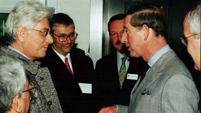 منذ 21 سنة.. رئيس بحوث الصحراء الأسبق يكشف شغف الأمير تشارلز بحديقة أسوان النباتية