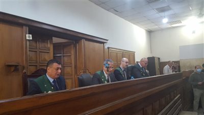 تأجيل قضية 4 متهمين بينهم أم ونجلتها بقتل سائق لجلسة ٢٢ ديسمبر