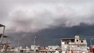 شاهد| لحظة تجمع سحابة سوبر سيل على شمال سيناء