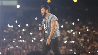 حفل فني لتامر حسني في جامعة خاصة قريبا