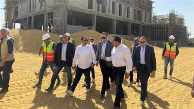 وزير الصحة يوجه بسرعة الانتهاء من إنشاء مستشفى العين السخنة للطوارئ