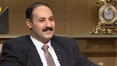 خبير: مؤشر البورصة المصرية الرئيسي يتحرك عرضيا طوال رمضان بين 30100 إلى 30330 نقطة 