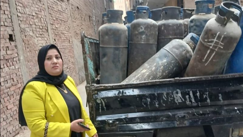 ضبط مصنع اسطوانات