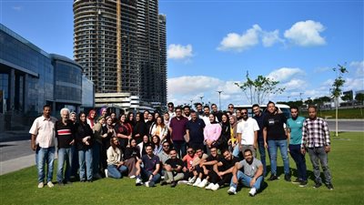 طلاب كلية الهندسة بجامعة فاروس يزورون مدينة العلمين الجديدة لتعزيز الخبرات العملية