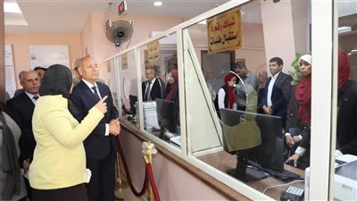 محافظ القاهرة يفتتح تطوير المركز التكنولوجى بحي الوايلي