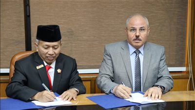 جامعتا القناة وسونجو الإسلامية توقعان اتفاقية تعاون مشترك (صور) 