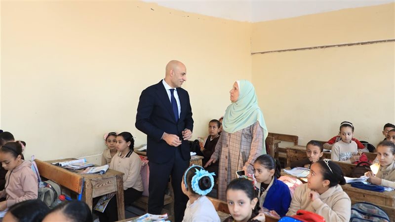 محمد عبد اللطيف وزير