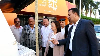 الزراعة تواصل إطلاق منافذها المتنقلة بالمحافظات وطرح منتجاتها للمواطنين بأسعار مخفضة (صور )