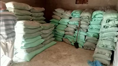 ضبط أطنان من الدقيق المدعم قبل بيعه بالسوق السوداء في بني سويف